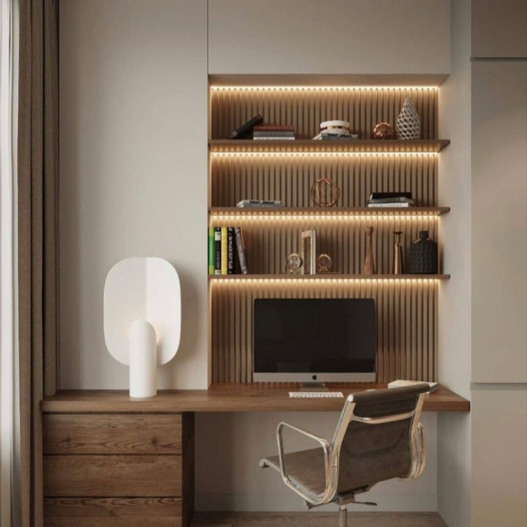 MOBILA LA COMANDA BUCURESTI